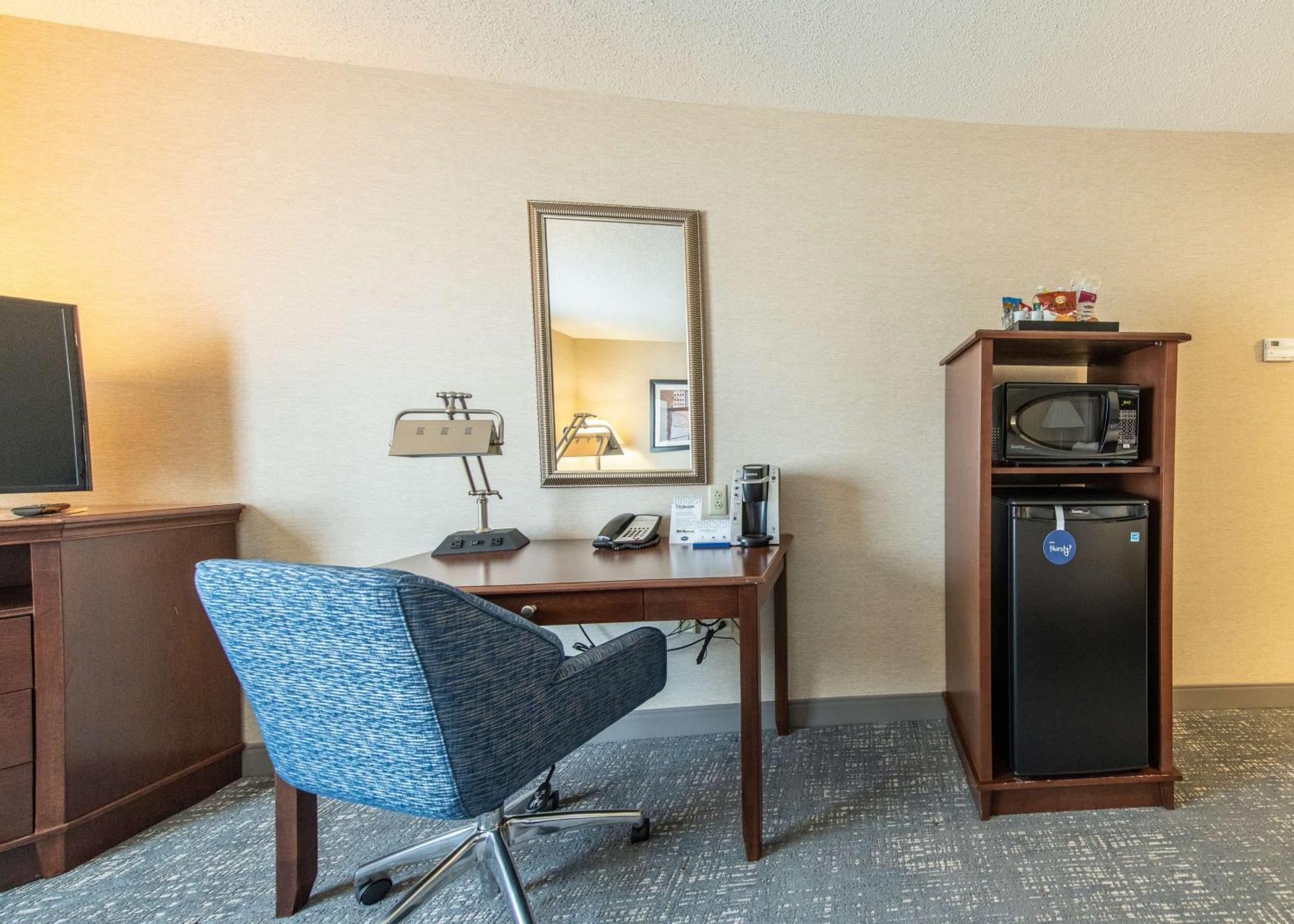 Hampton Inn Presque Isle Exterior foto