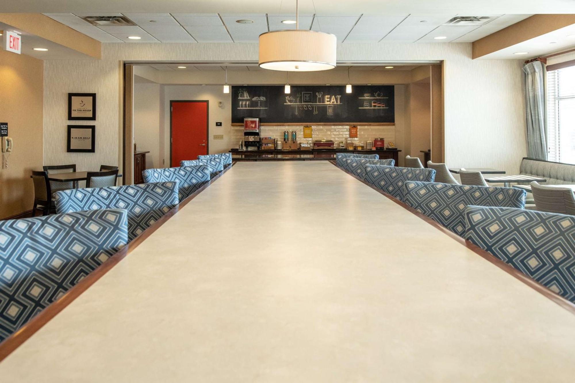 Hampton Inn Presque Isle Exterior foto